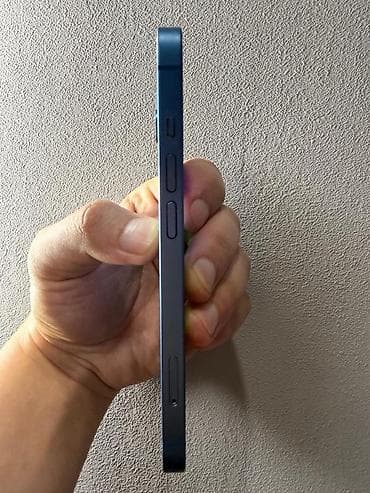 ipnone 13: IPhone 13, Б/у, 128 ГБ, Синий, Зарядное устройство, Чехол, Кабель, 84 % — 6