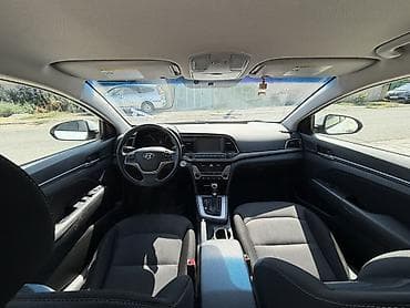 видно: Hyundai Elantra: 2018 г., 1.4 л, Автомат, Бензин, Седан — 9