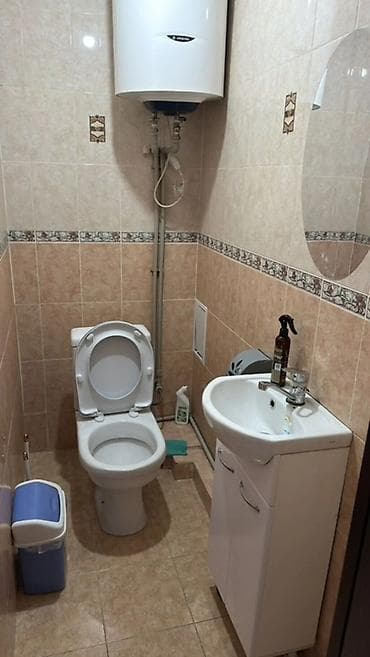 8: Сдается 2 ком кв 58 м2 8 этаж из 9 Адрес: Ул Гагарина 139/ Пишпек — 8