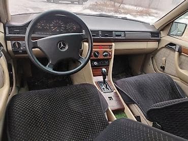 citroen c 4: Mercedes-Benz W124: 1992 г., 2 л, Автомат, Бензин, Седан — 8