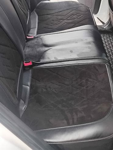 электро муравей с кабиной: BYD E2: 2025 г., Электромобиль, Хэтчбэк — 10