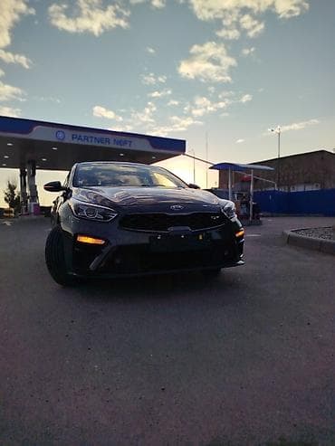 мисубиси спейс стар: Kia Cerato: 2019 г., 1.6 л, Автомат, Бензин, Лифтбек — 5