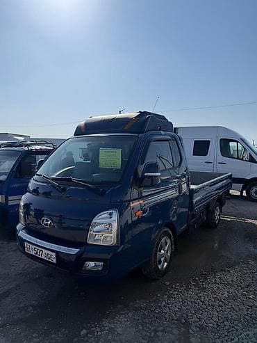 Легкий грузовик, Hyundai, Стандарт at lalafo.kg Легкий грузовик, Hyundai, Стандарт
