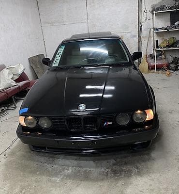 калганы: BMW 5 series: 1988 г., Седан — 7