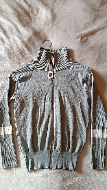 кофта женские: Рубашка, цвет - Серый, Б/у — 1