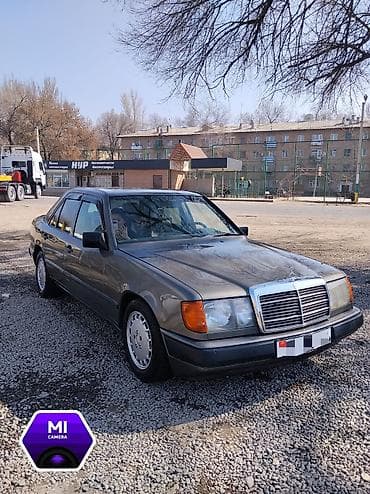 Mercedes-Benz W124: 1988 г., 2.3 л, Кол менен иштөөчү, Бензин, Седан lalafo.kg да Mercedes-Benz W124: 1988 г., 2.3 л, Кол менен иштөөчү, Бензин, Седан