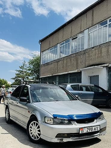 Honda Accord: 2000 г., 1.8 л, Автомат, Бензин, Седан