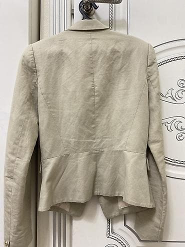 armani code: Пиджак необычного бежевого цвета, отлично подойдет как и для носки в — 4