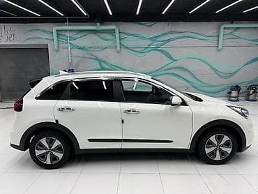 Mansory detailing У нас есть услуги: •Химчистка •Тонировка •Оклейка