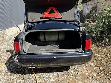 Audi 100: 1995 г., 2.6 л, Механика, Бензин, Седан — 5
