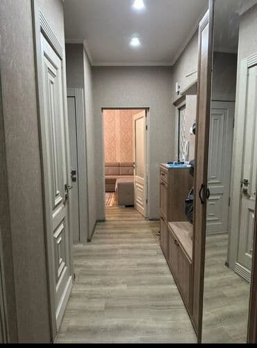 продается квартира золотой квадрат: 2 комнаты, 80 м², 106 серия улучшенная, 6 этаж, Евроремонт — 7