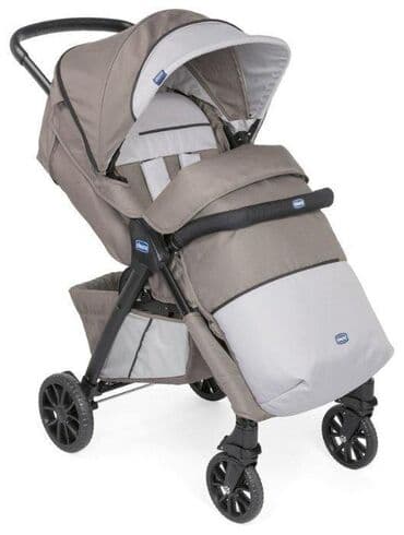 прогулочную коляску chicco: Коляска, цвет - Черный, Б/у — 2