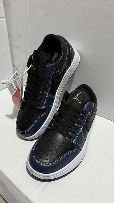 джордан 1: Кроссовки Nike Air Jordan 1 Low • Цвет: черно-синий • размеры: 35 - — 2