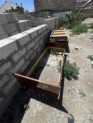 без каркасный: Односпальная кровать из ДСП/массивом, разборная - Размер спального — 2