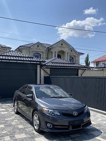 prius v: Toyota Camry: 2012 г., 2.5 л, Автомат, Бензин, Седан — 1