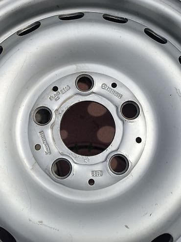 r16 5x112: Вито. 638 кузов.Стальной штампованный диск для легкового автомобиля — 2