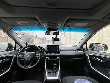 Транспорт: Toyota RAV4: 2019 г., 2.5 л, Типтроник, Бензин, Кроссовер — 5
