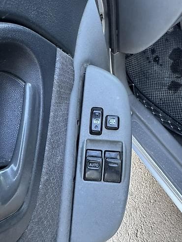 прадо 250 бишкек: Toyota Yaris Verso: 2000 г., 1.3 л, Механика, Бензин, Хэтчбэк — 9