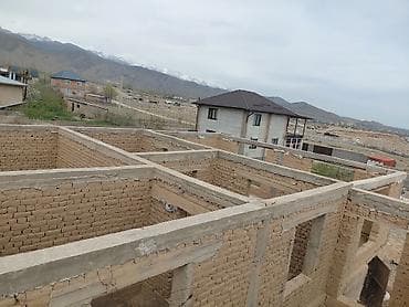 жд тупик: Продажа: недостроенный дом с подвалом/погребом Описание: - Коробка — 2