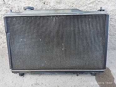 Основной радиатор от Хонда стрим 2кубовый, абсолют!!! в идеальном