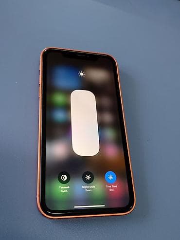 бу iphone: IPhone Xr, Б/у, 64 ГБ, Оранжевый, 76 % — 3