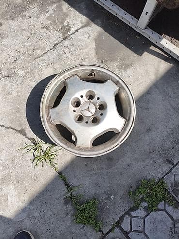 Литые Диски R 15 Mercedes-Benz, 1 шт, отверстий - 5, Б/у — 1