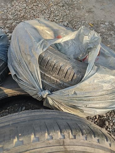 Унаа: Комплект летних шин 215/65 R17 99V - Размер: 215/65 R17 - Индекс — 4