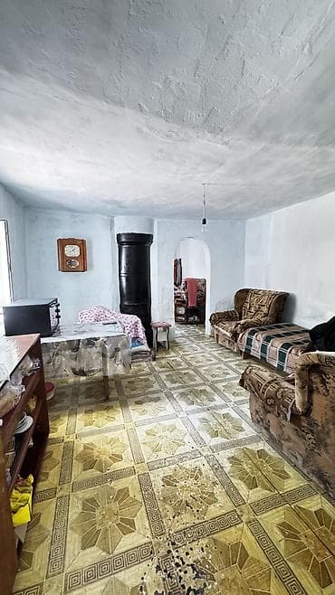 продаю дом в ленинский: Продается дом, село Лесное, дом кирпичный, участок 8 сотых — 8