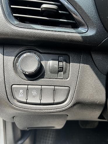 вас 07: Chevrolet Spark: 2018 г., 1 л, Вариатор, Бензин, Хэтчбэк — 7