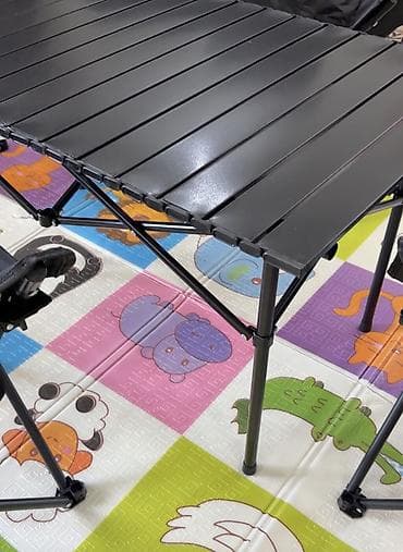 плетеный стол и стулья: Кемпинговый комплект: складной стол + 4 кресла Состав набора: - — 3