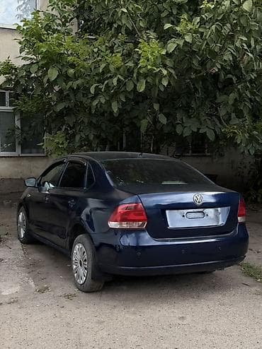 авто подборщик: Volkswagen Polo: 2015 г., 1.6 л, Автомат, Бензин, Седан — 4