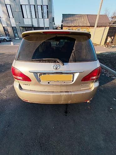 фара на ипсум: Toyota Ipsum: 2001 г., 2.4 л, Автомат, Бензин, Универсал — 3