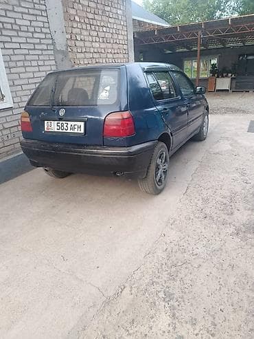 Транспорт: Volkswagen Golf: 1993 г., 1.8 л, Механика, Газ — 5