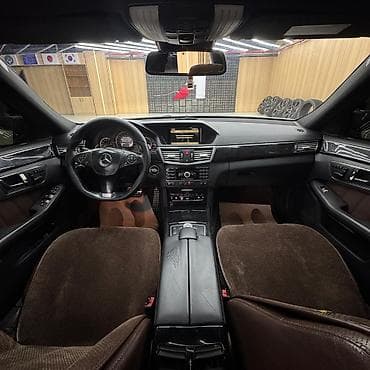 e500 124: Mercedes-Benz E-Class: 2009 г., 3.5 л, Автомат, Бензин, Седан — 9