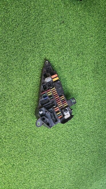 bmv e60: Блок предохранителей Е60 6 906 —558 В отличном состоянии, очень — 1