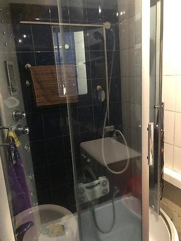 город кызыл кия: 📍ул. Васильева 🔘6-комнат 🔘150м² Срочно продаётся добротный кирпичный — 9