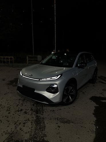 Changan Qiyuan Q05: 2026 г., 1.5 л, Автомат, Электромобиль, Хетчбек — 1