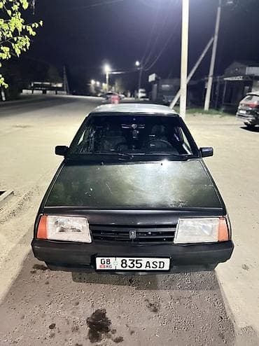 бишкек автомобили: ВАЗ (ЛАДА) 21099: 2004 г., 1.5 л, Кол менен иштөөчү, Бензин, Седан — 2