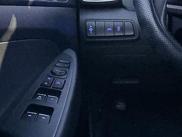 кузов без двигателя: Hyundai Tucson: 2018 г., 2 л, Автомат, Дизель, Кроссовер — 8