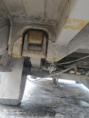 компрессор буу: Жеңил жүк ташуучу унаа, Mercedes-Benz, Колдонулган — 8