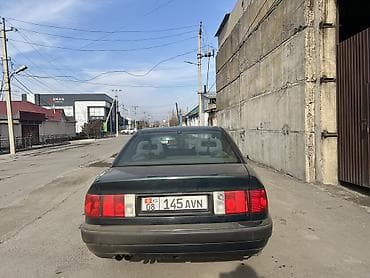 65 style: Audi A6: 1992 г., 2.6 л, Механика, Бензин, Седан — 4