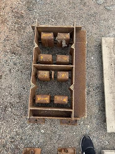 калыб: Формы/матрицы для вибропресса (песка блоки) малыш и тумба и кескич - — 1