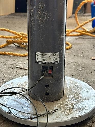 Микрофоны: Напольные акустические колонки-«стойки» для телевизора незнаю рабочий — 2