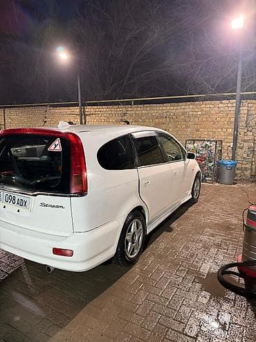 хонда степ сиденья: Honda Stream: 2002 г., 2 л, Автомат, Бензин, Универсал — 3