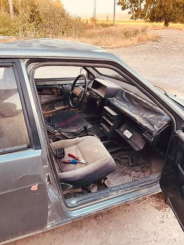 Продажа авто: ВАЗ (ЛАДА) 2109: 1995 г., Механика, Хэтчбэк — 5