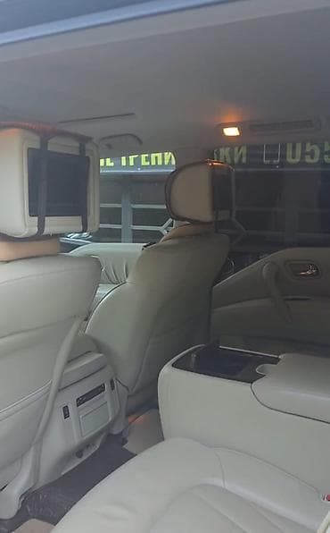Продажа авто: Infiniti QX56: 2010 г., 5.6 л, Автомат, Газ, Внедорожник — 7