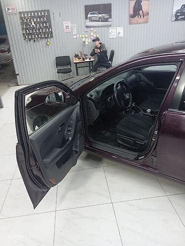 дэу матиз 1: Hyundai Elantra: 2008 г., 1.6 л, Кол менен иштөөчү, Бензин, Седан — 5