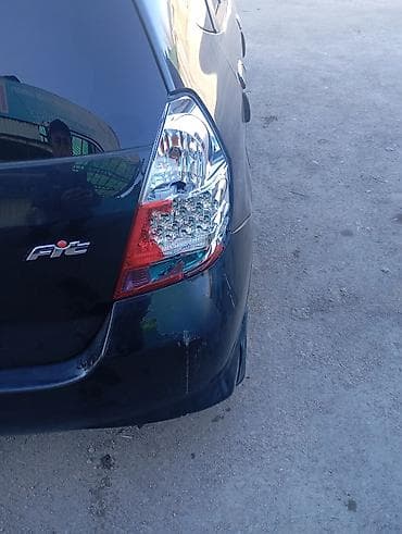 aol kg: Honda Fit: 2004 г., 1.3 л, Автомат, Бензин, Хэтчбэк — 2