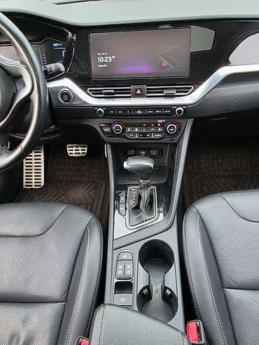 Kia Niro: 2019 г., 1.6 л, Автомат, Гибрид, Кроссовер — 10