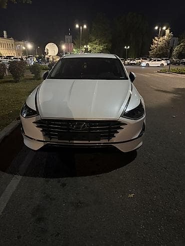 byd e1: Hyundai Sonata: 2019 г., Бензин, Седан — 3